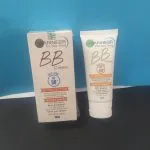 بی بی کرم گارنیر طرح اصلی نوشته کارتن آبی رنگ نوشته تیوپ نارنجی رنگ با کیفیت
