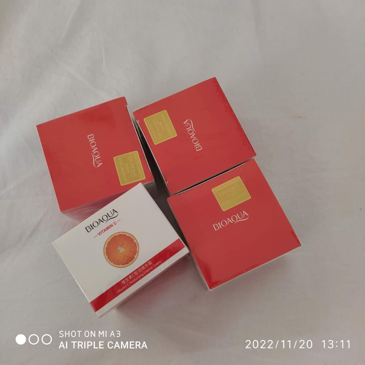 کرم کاسه ای ویتامین سی بیواکوا